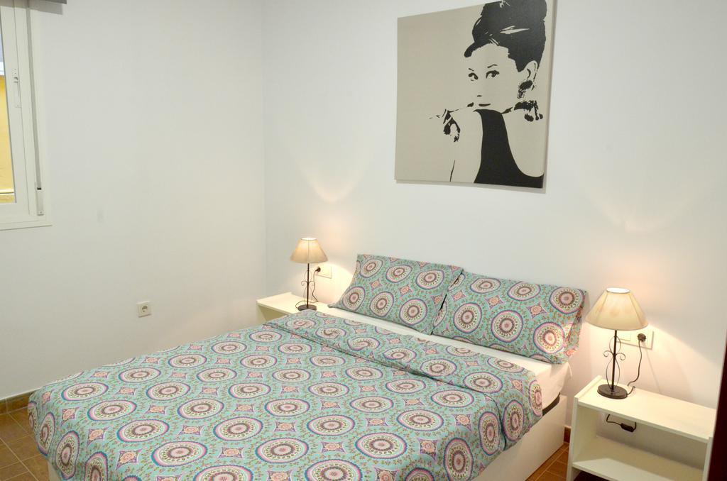 Apartamento San Jacinto Seville Luaran gambar