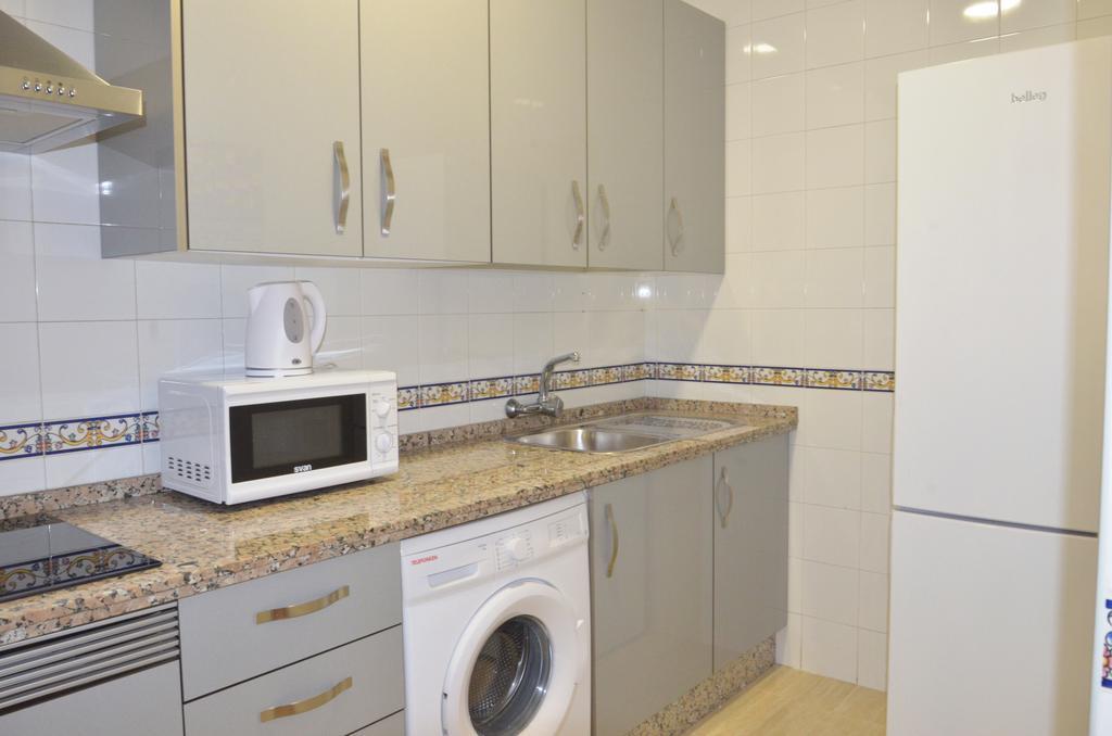 Apartamento San Jacinto Seville Luaran gambar